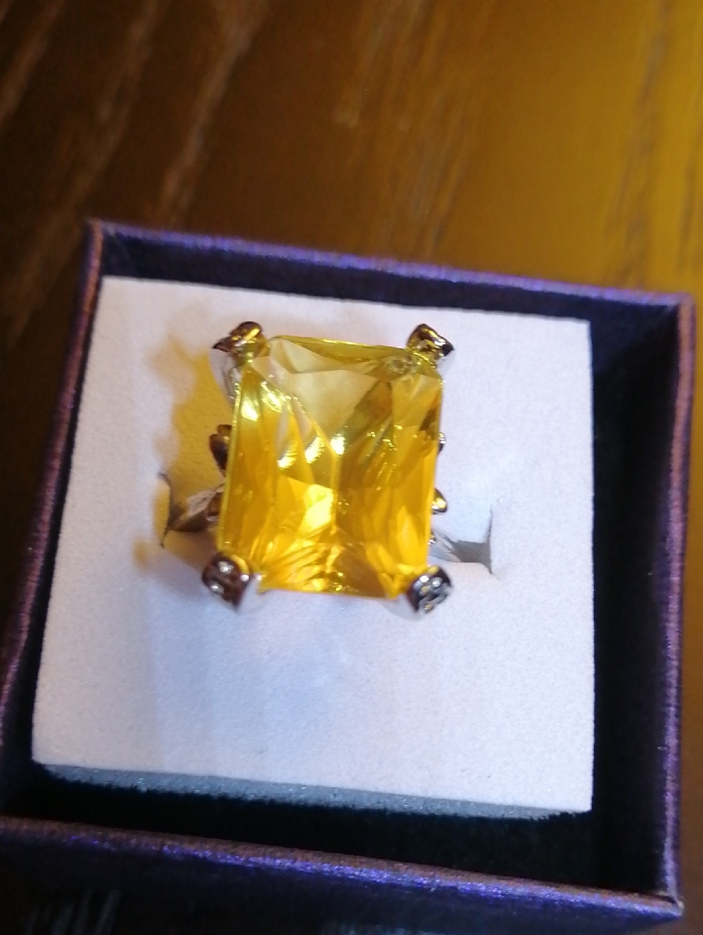 Cocktail Ring With Yellow Crystal Size 6